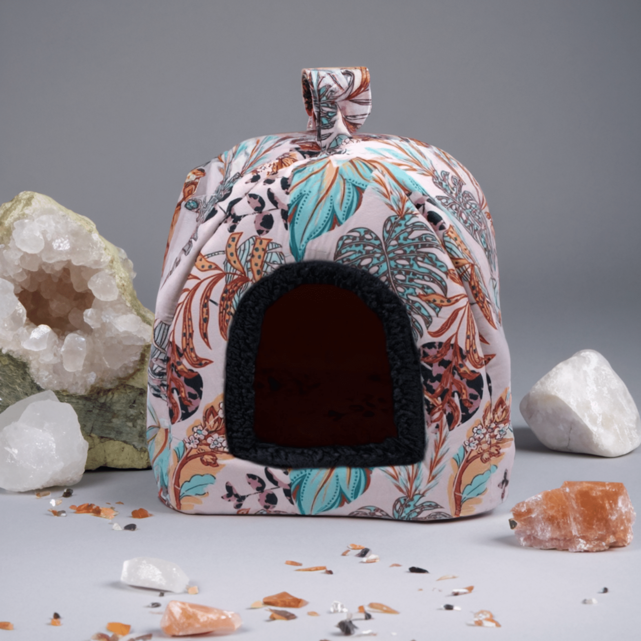 Cat house New York "Erdem"